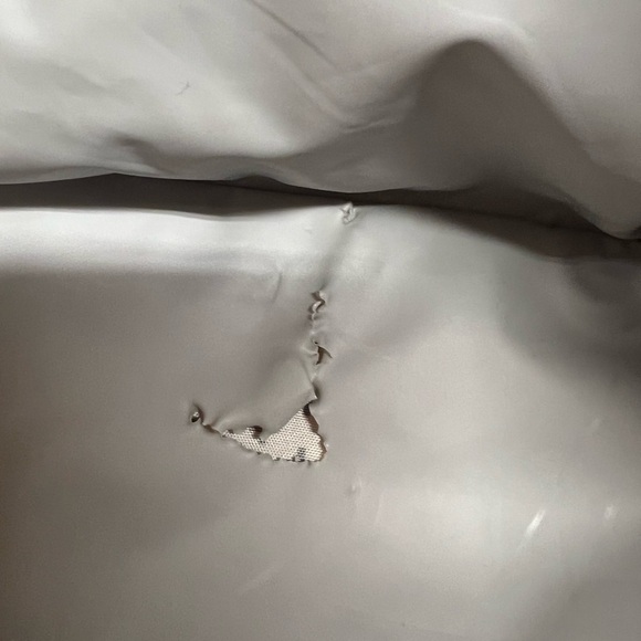 Petunia Pickle Bottom Pivot Pack Diaper Bag Backpack Sand/Black - Picture 4 of 10